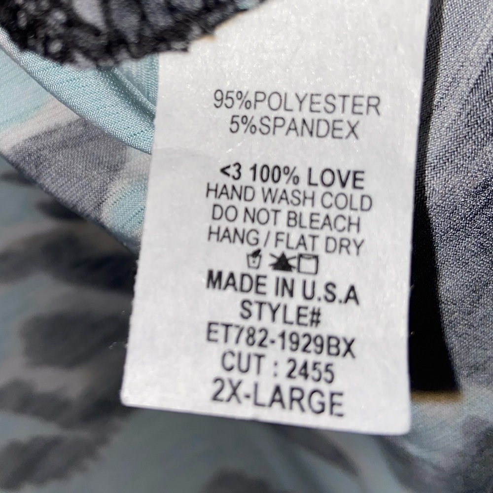 NWOT SEW IN LOVE TOP - Picture 7 of 8